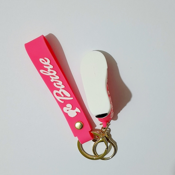 ● BARBIE | 3D sneaker keychain - Picture 11 of 14
